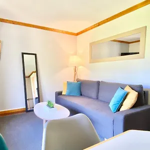 Appartement Super-besse T2 Piscine Chauffée Parking Couvert, Besse-et-Saint-Anastaise