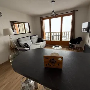 Appartement 2 Pièces, Les De Super-besse, Besse-et-Saint-Anastaise
